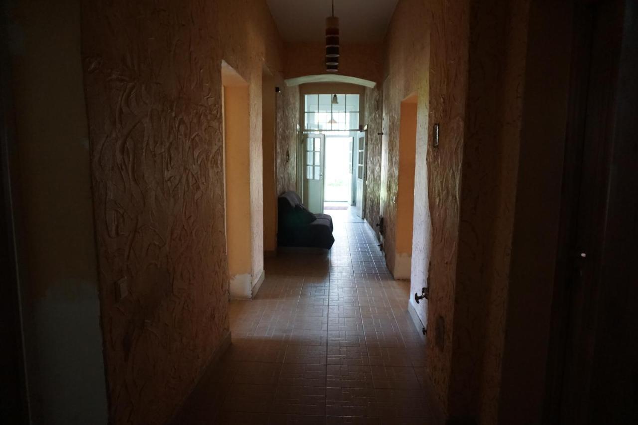 Pilskalnu Hostelis クルディーガ エクステリア 写真